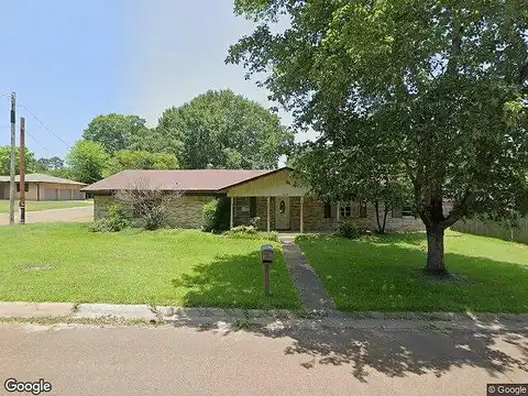 North St, Gilmer, TX 75644