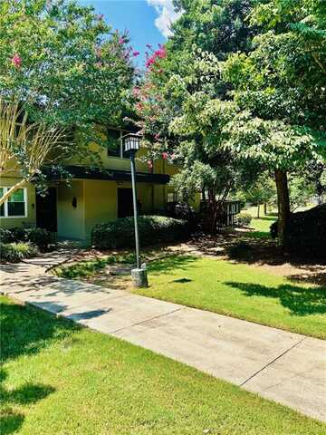 Lakemoore Drive Ne, Atlanta, GA 30342