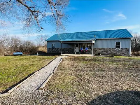 5755 W 2400 Road, Parker, KS 66072