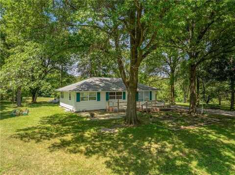 401 E Montgomery Street, Otterville, MO 65348