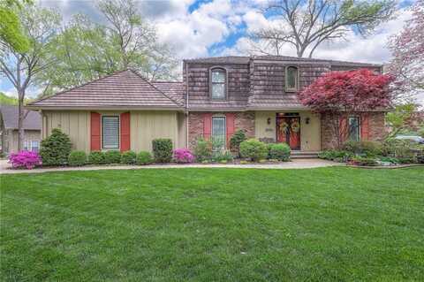 9015 Outlook Drive, Overland Park, KS 66207