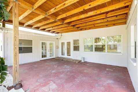 18Th, GULFPORT, FL 33707