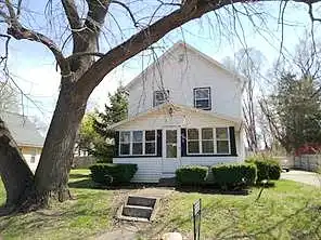 Mantle, JACKSON, MI 49202