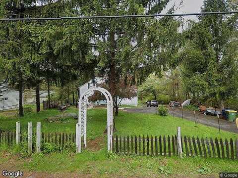 Grilleytown, WATERBURY, CT 06704