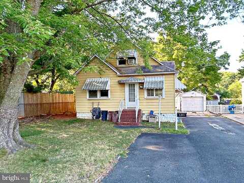 Old Eastern, ESSEX, MD 21221