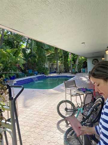 93Rd, MIAMI, FL 33165