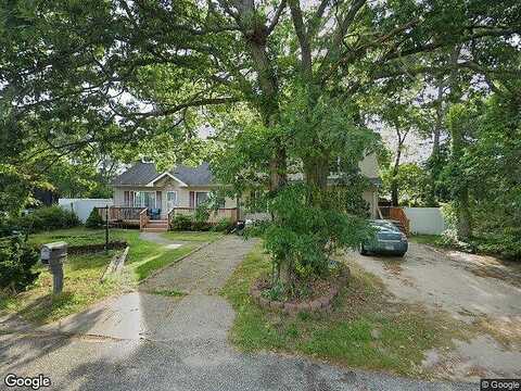 Bonny, MASTIC, NY 11950