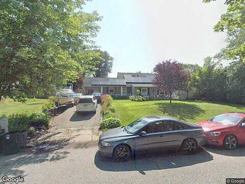 Silver Pine, MEDFORD, NY 11763
