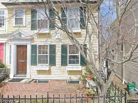 Tucker, MARBLEHEAD, MA 01945