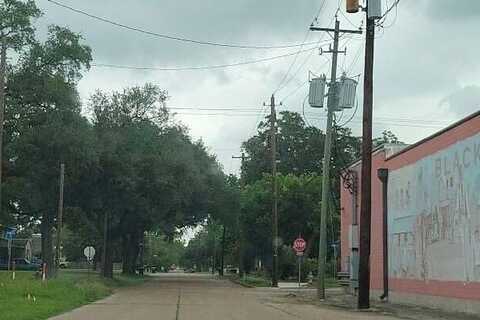 Resident, WHARTON, TX 77488