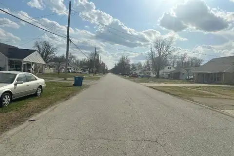 Kinross, LOUISVILLE, KY 40272