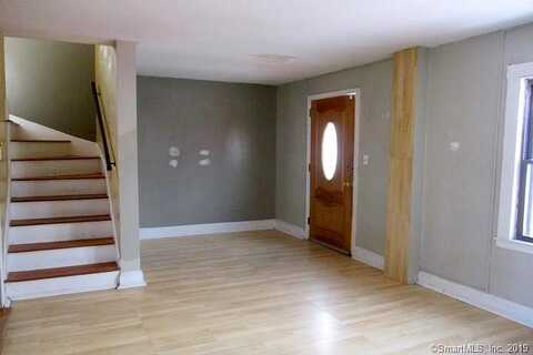 Welles, WATERBURY, CT 06706
