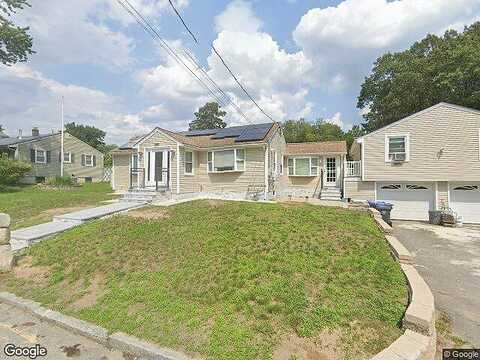 Oak, METHUEN, MA 01844