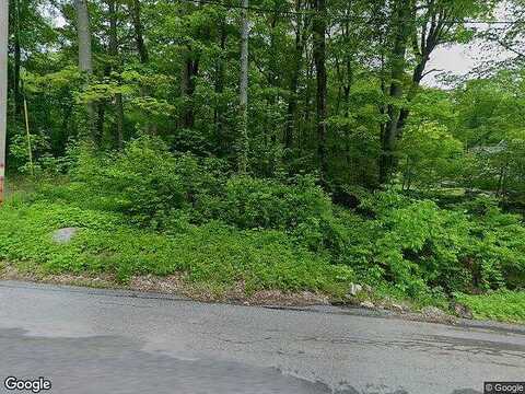 Woodmont, HOPEWELL JUNCTION, NY 12533