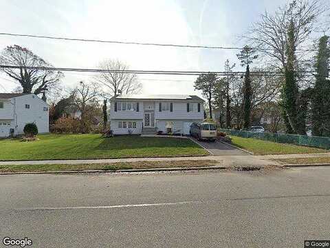 Midwood, WEST BABYLON, NY 11704