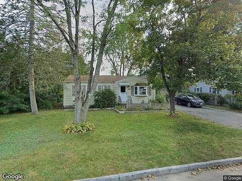 Moss, SPRINGFIELD, MA 01119