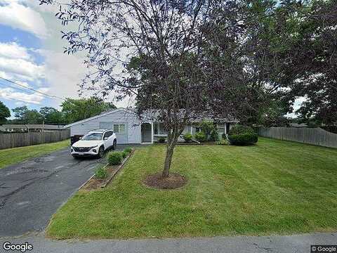 Twin Oaks, BROCKTON, MA 02302