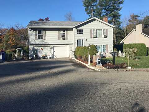 Marcia, TORRINGTON, CT 06790