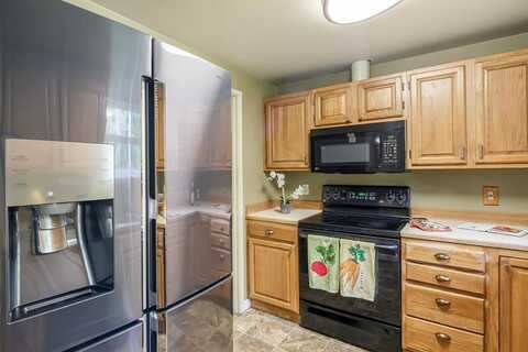 30Th, LAKE FOREST PARK, WA 98155
