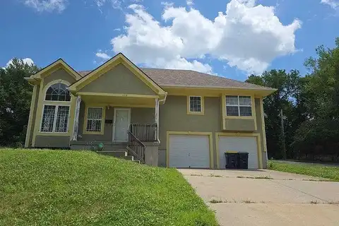 Montgall, KANSAS CITY, MO 64127