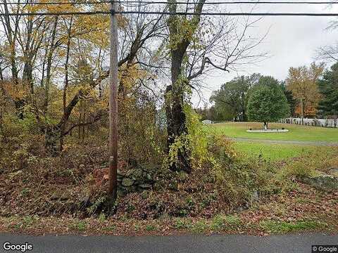 West, BELCHERTOWN, MA 01007