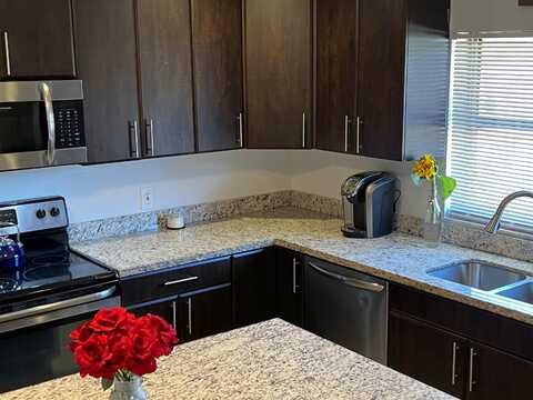 Holland, PORT SAINT LUCIE, FL 34952