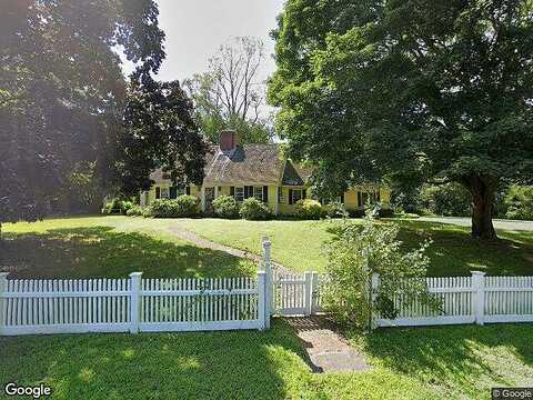 Neck, MADISON, CT 06443