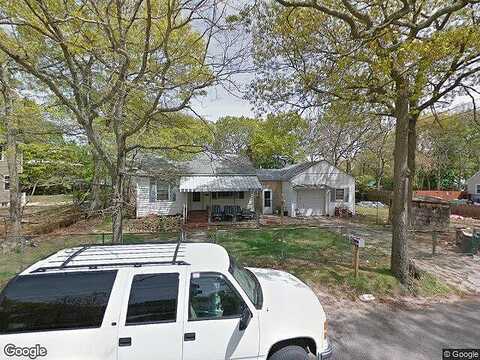 Powell, FARMINGVILLE, NY 11738