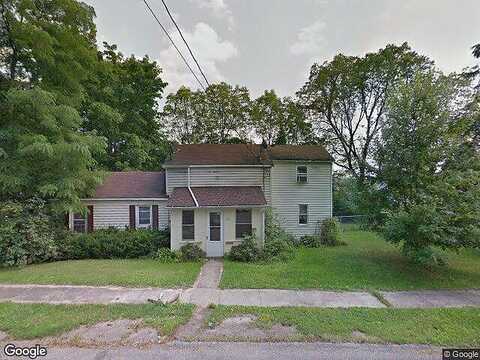 Bear, LYONS, NY 14489