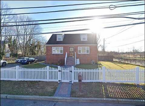 Grand, WYANDANCH, NY 11798