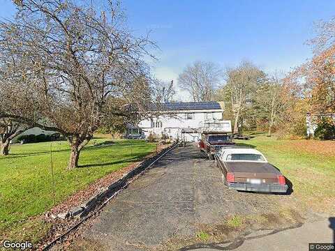 Maude, WINDSOR, CT 06095