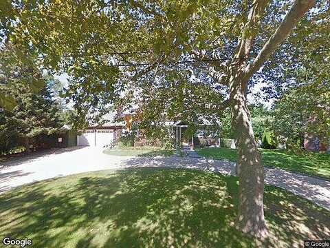 Skinner, SOUTHAMPTON, NY 11968