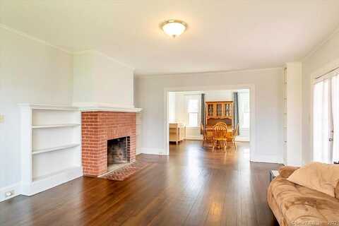 Brookfield, MANCHESTER, CT 06040