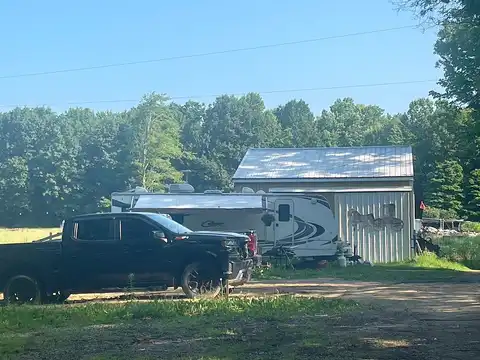 Kinneville, LESLIE, MI 49251