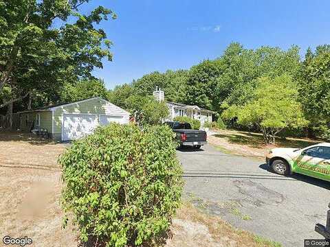 Spring, HOPKINTON, MA 01748