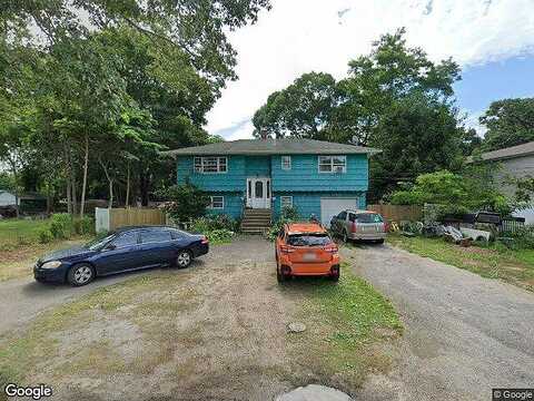 Alder, MASTIC BEACH, NY 11951