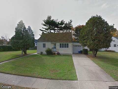 18Th, WEST BABYLON, NY 11704