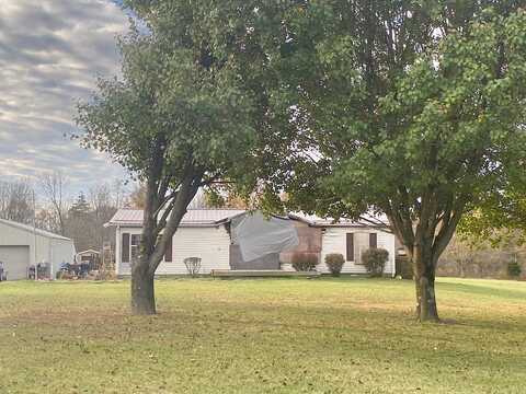 County Road 600, SUNMAN, IN 47041