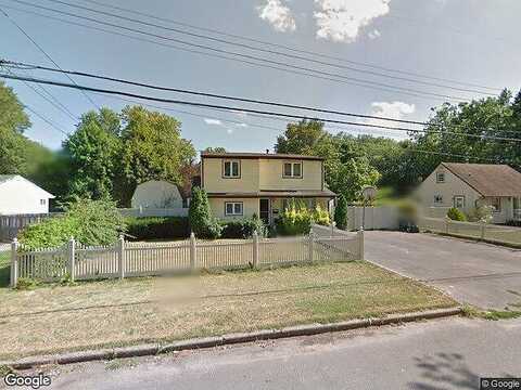 Locust, CENTRAL ISLIP, NY 11722
