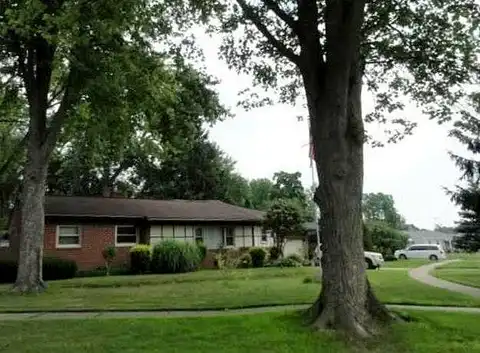Roland, SHELBY TOWNSHIP, MI 48317