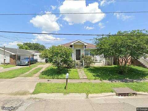 Majestic Oaks, NEW ORLEANS, LA 70126