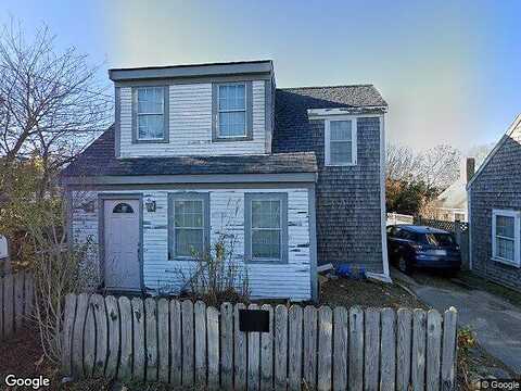 Daves, NANTUCKET, MA 02554