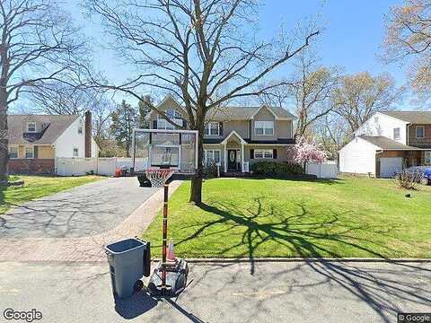Crocus, COMMACK, NY 11725