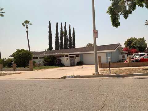 Pinehurst, RIVERSIDE, CA 92504