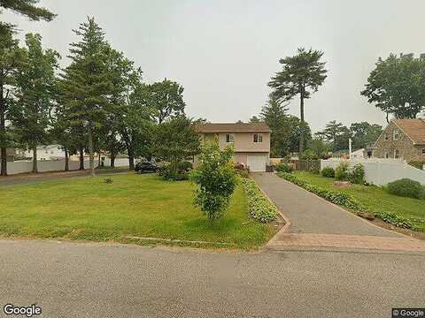Van Cedar, BRENTWOOD, NY 11717