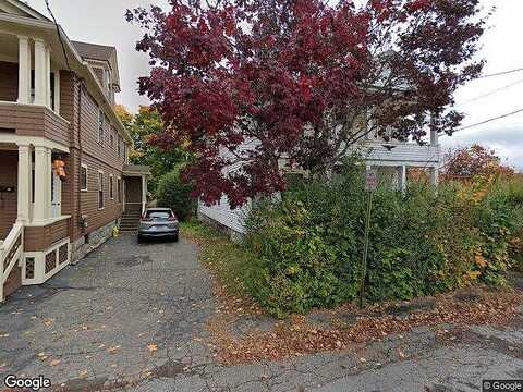 Hotchkiss Pl, Torrington, CT 06790
