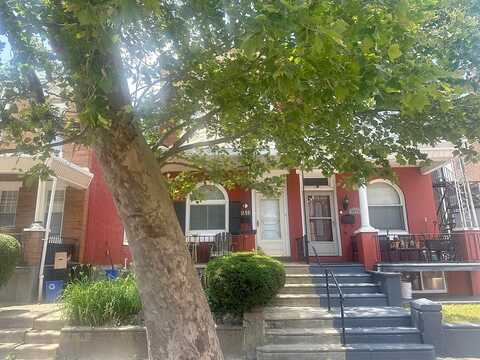 Lawrence, PHILADELPHIA, PA 19120
