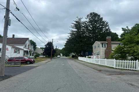 Chandler, HOLBROOK, MA 02343