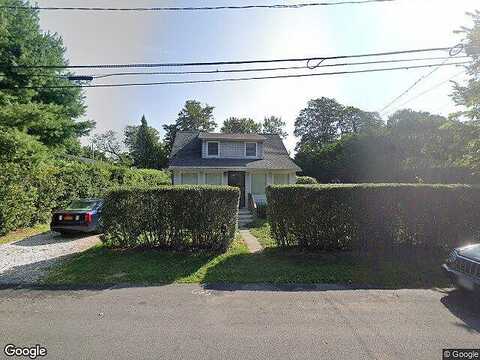 Osborne, SOUTHAMPTON, NY 11968