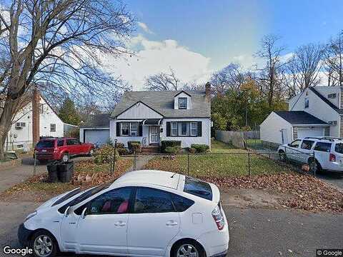 16Th, WYANDANCH, NY 11798